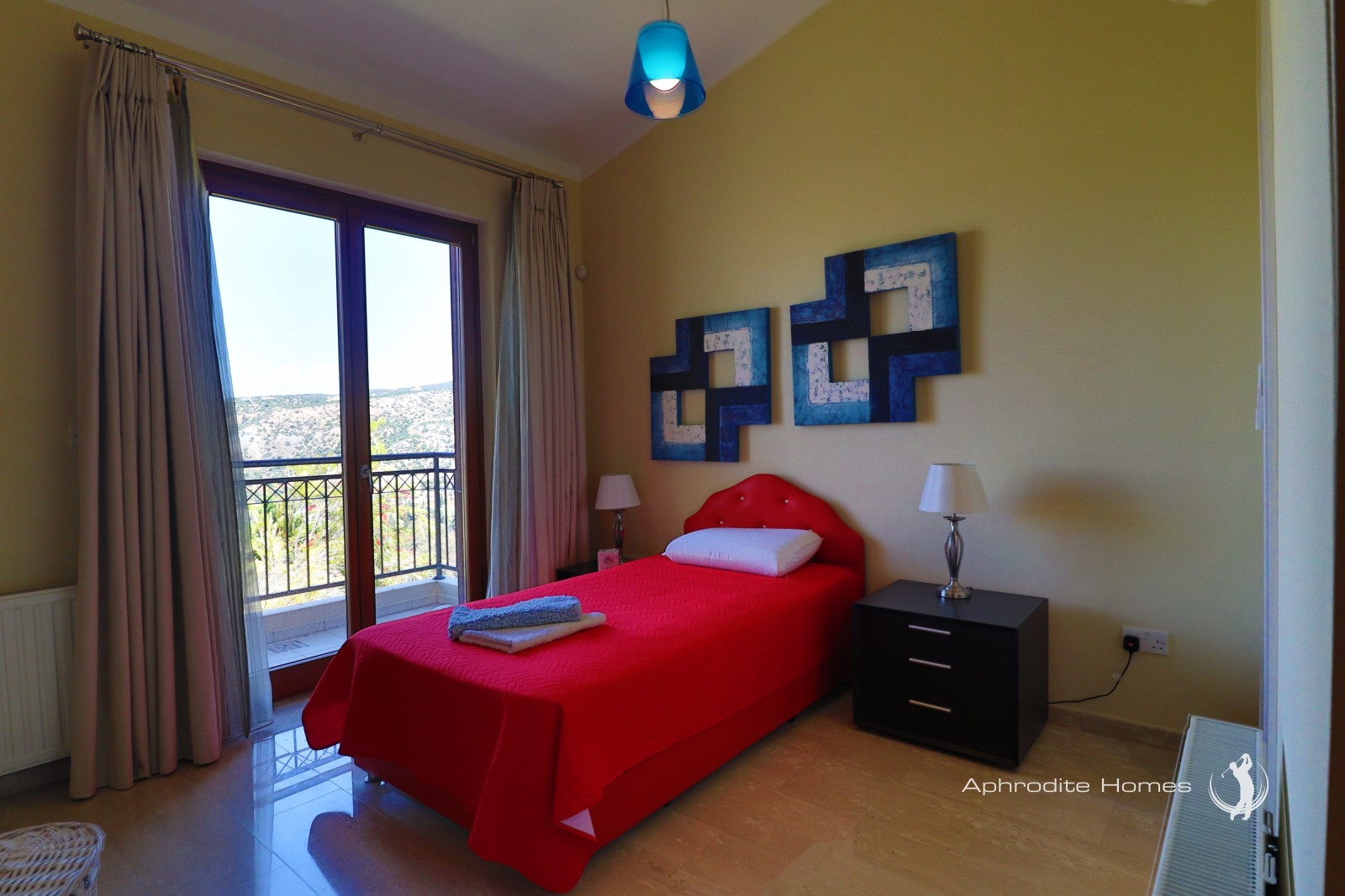 Villa For Sale  in  Aphrodite Hills