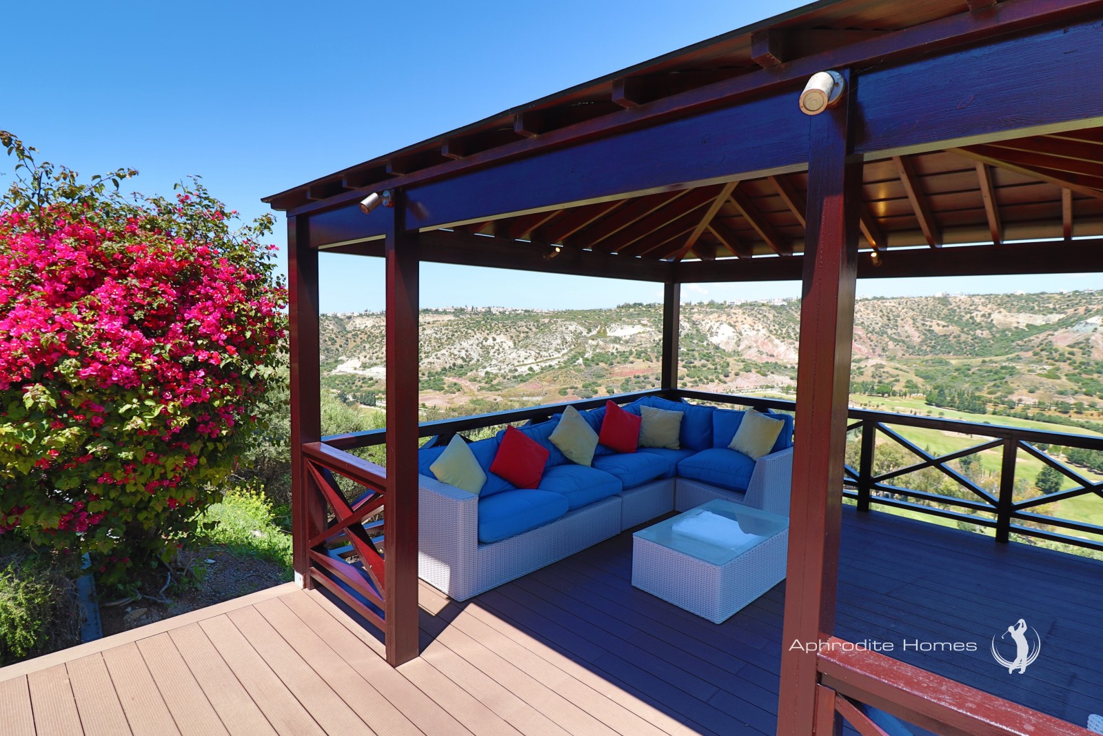 Villa For Sale  in  Aphrodite Hills