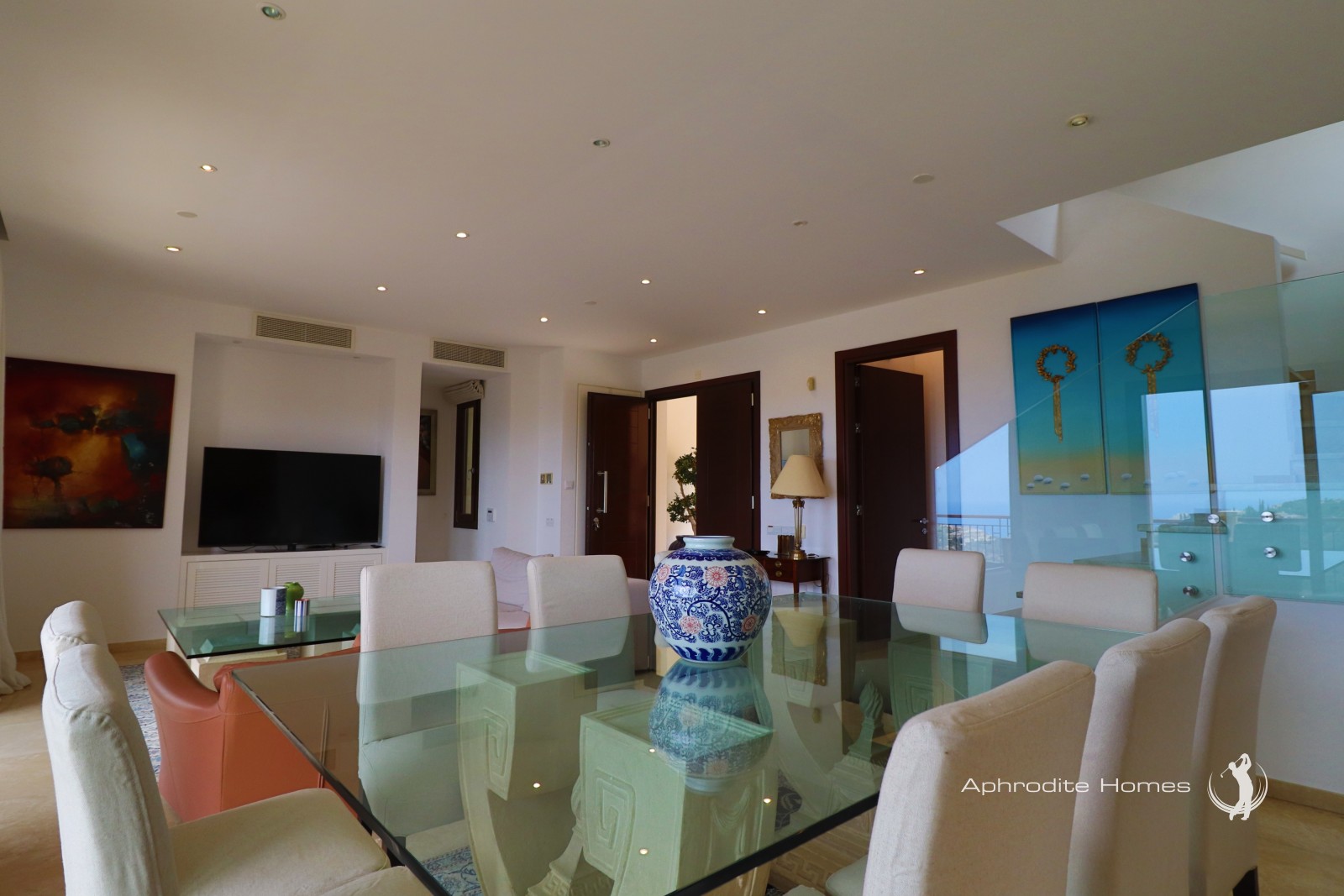 Villa For Sale  in  Aphrodite Hills