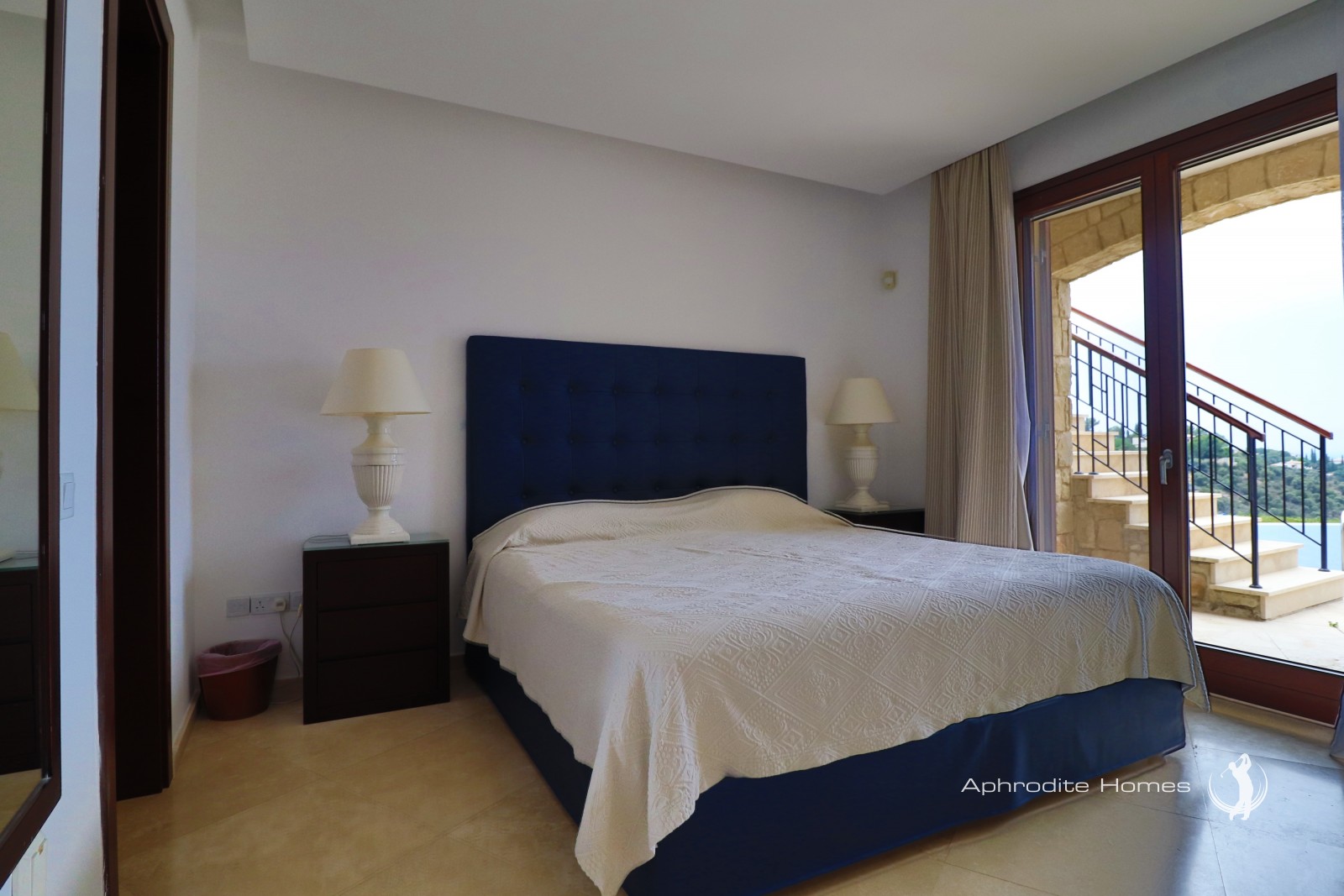 Villa For Sale  in  Aphrodite Hills