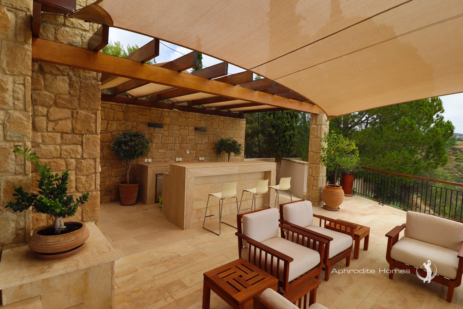 Villa For Sale  in  Aphrodite Hills