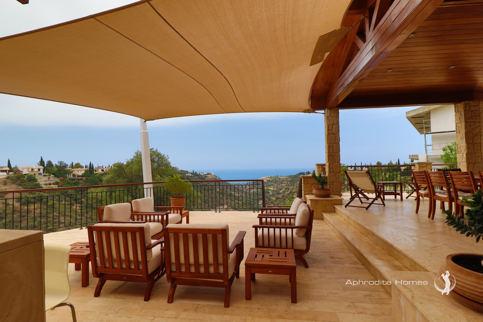 Villa For Sale  in  Aphrodite Hills