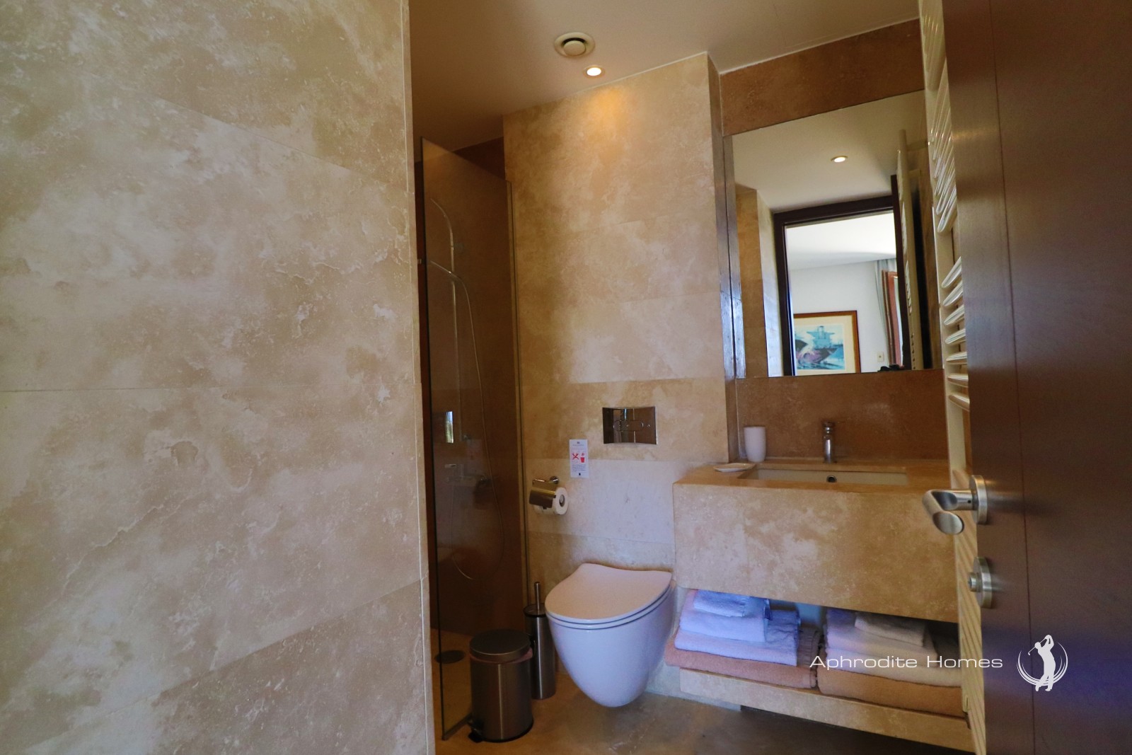 Villa For Sale  in  Aphrodite Hills