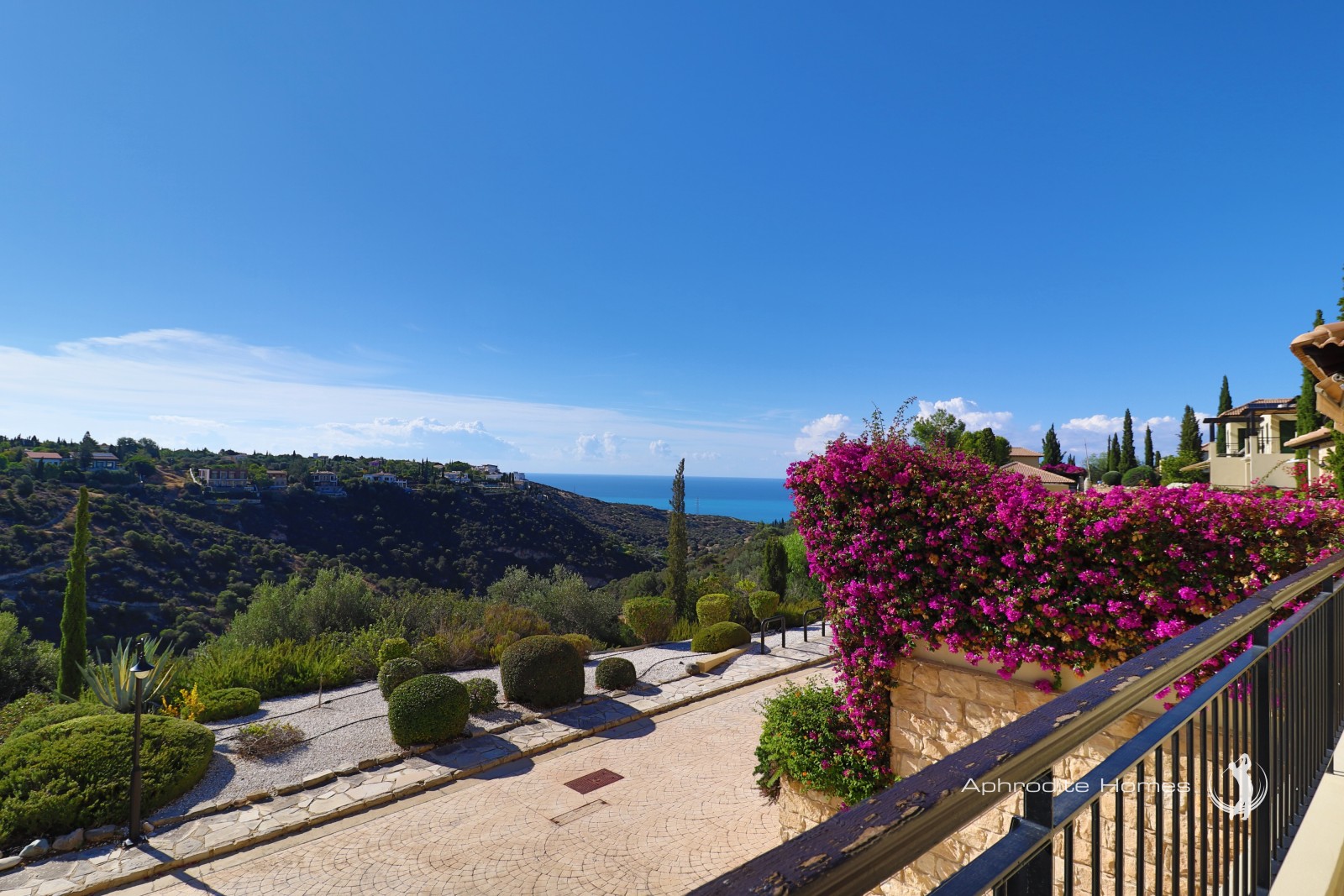 Junior Villa For Sale  in  Aphrodite Hills - Adonis