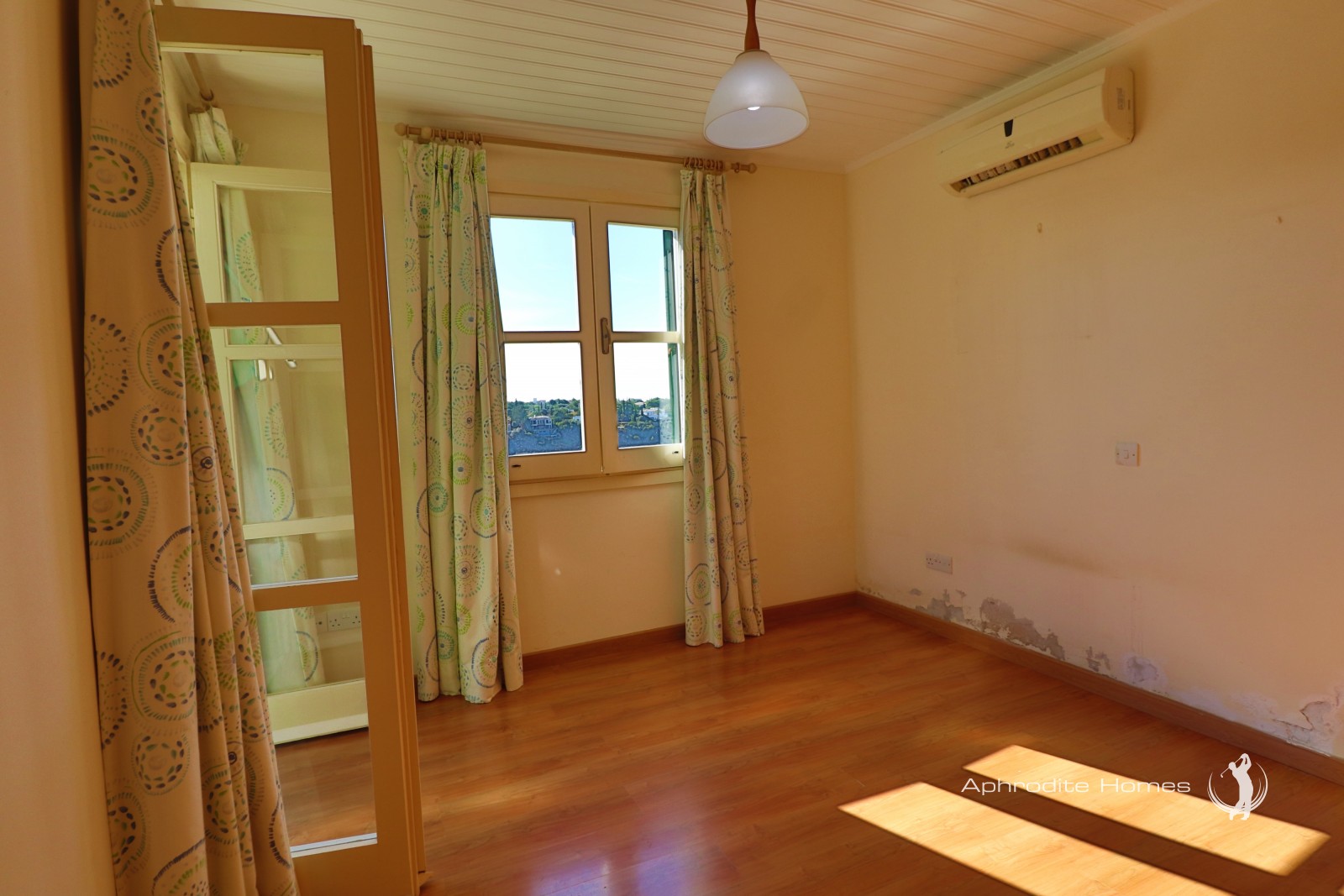 Junior Villa For Sale  in  Aphrodite Hills - Adonis