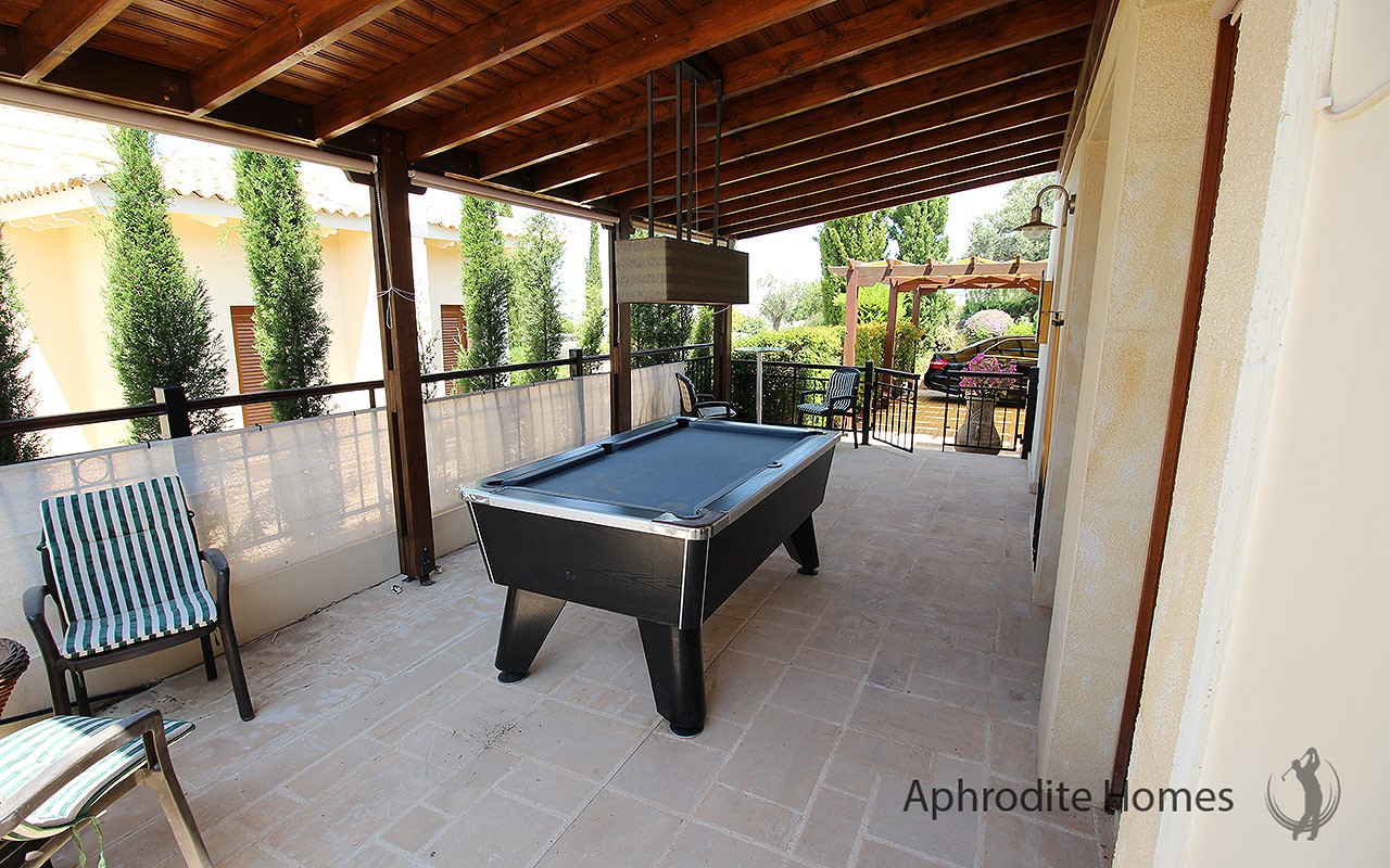 AH210V-4-Bed Luxury Detached Villa