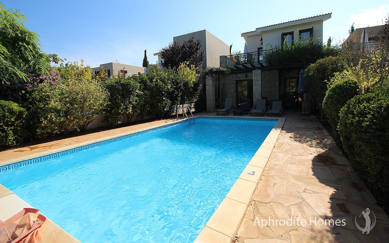 AH211P-2-Bed Luxury Townhouse