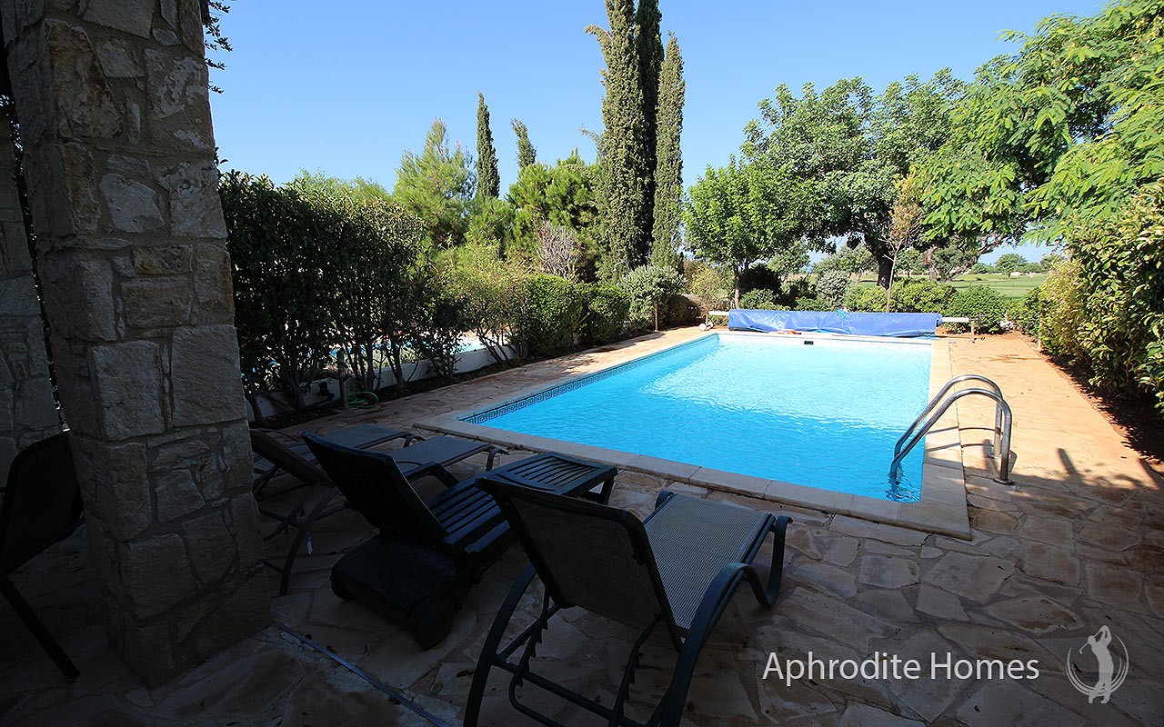 AH211P-2-Bed Luxury Townhouse