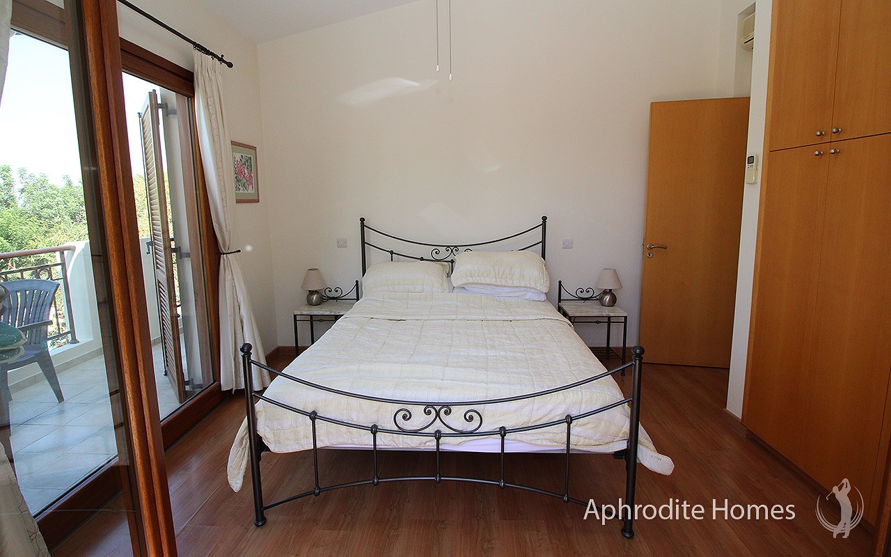 AH215P-3 Bed Luxury Townhouse