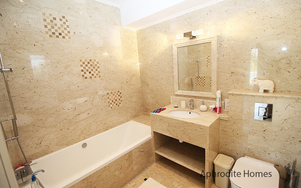 AH213V-5/6 Bedroom Ultra Luxury Detached Villa