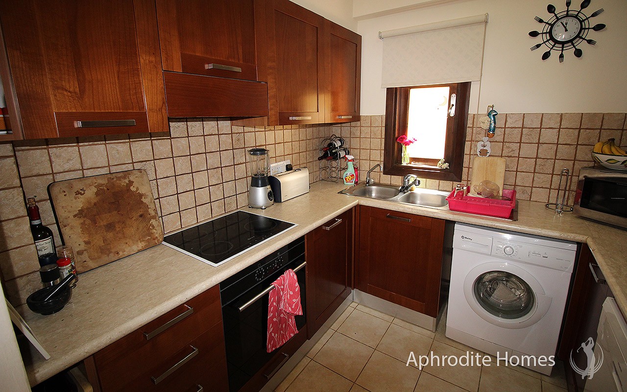 AH205P 3-Bed Luxury Apartment