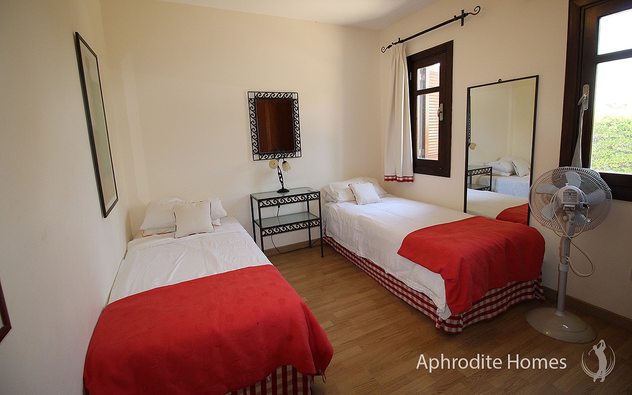 AH205P 3-Bed Luxury Apartment