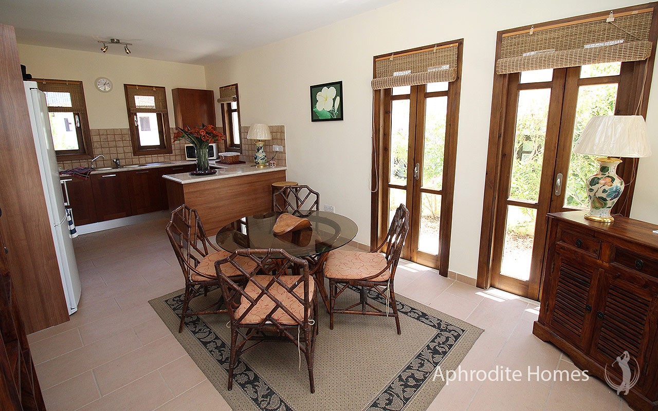 AH208P-2/3 Bed Luxury Townhouse