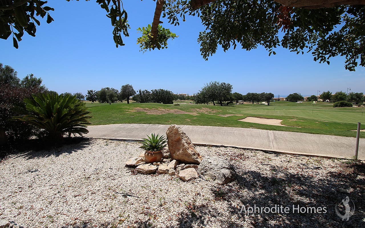 AH208P-2/3 Bed Luxury Townhouse