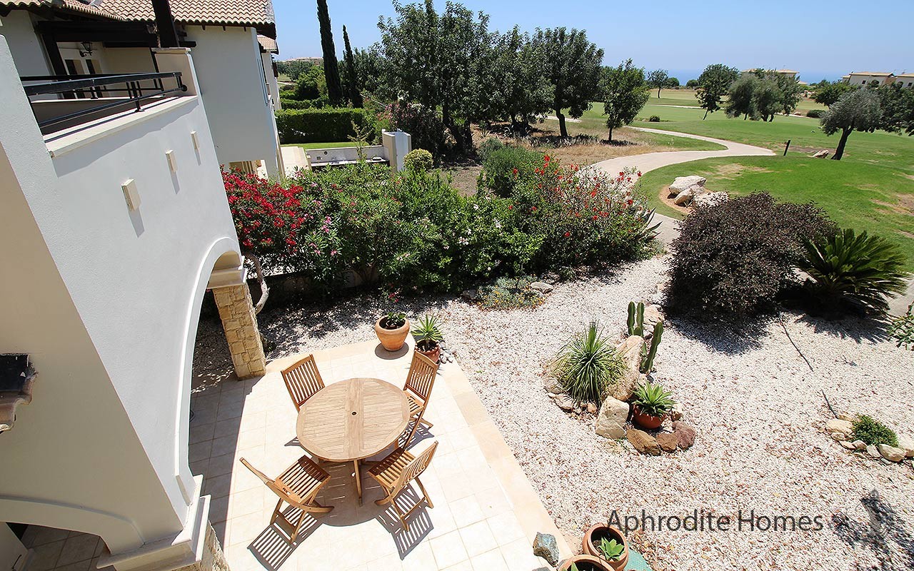 AH208P-2/3 Bed Luxury Townhouse