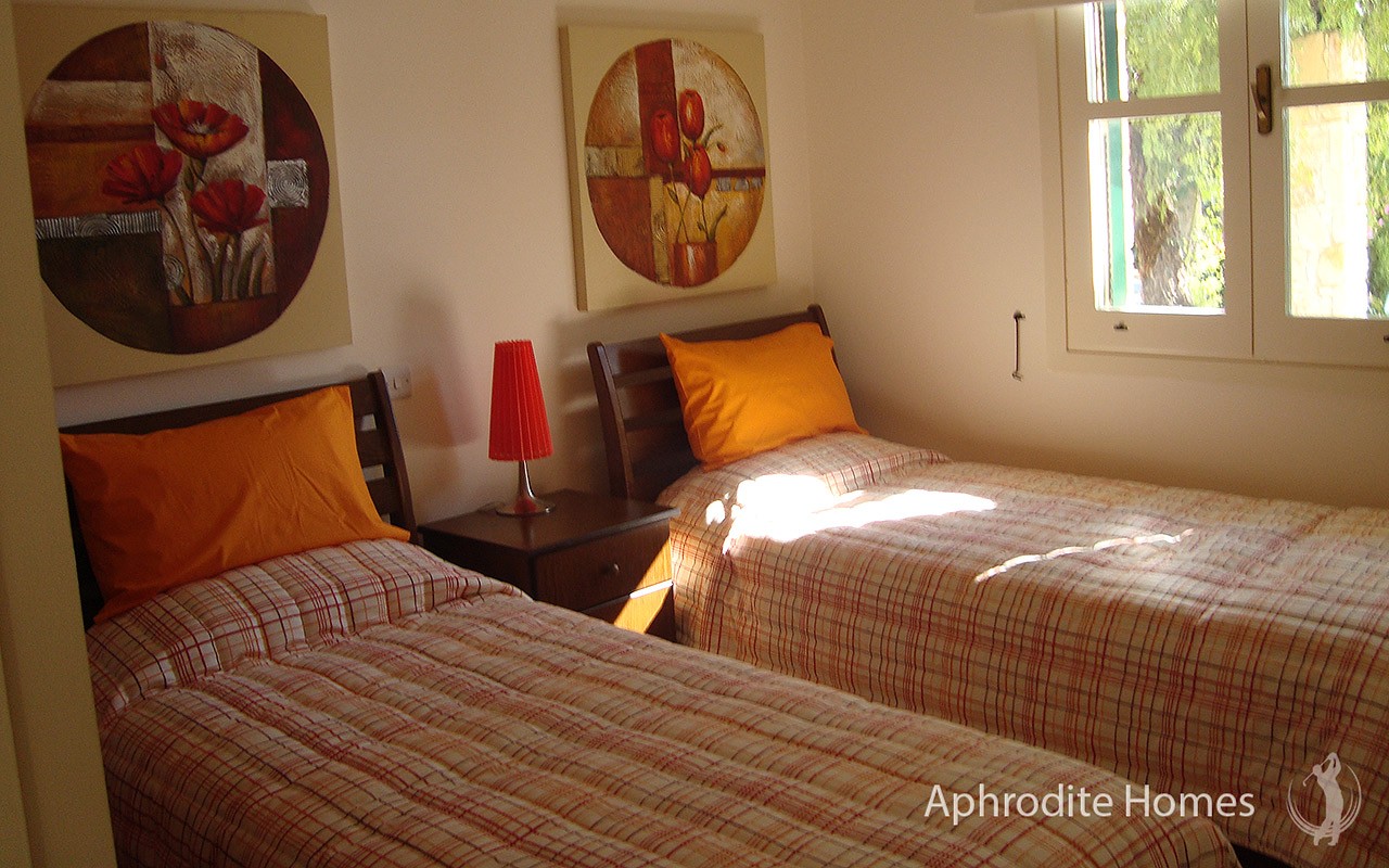AH118P - 3 Bed Luxury Apartment