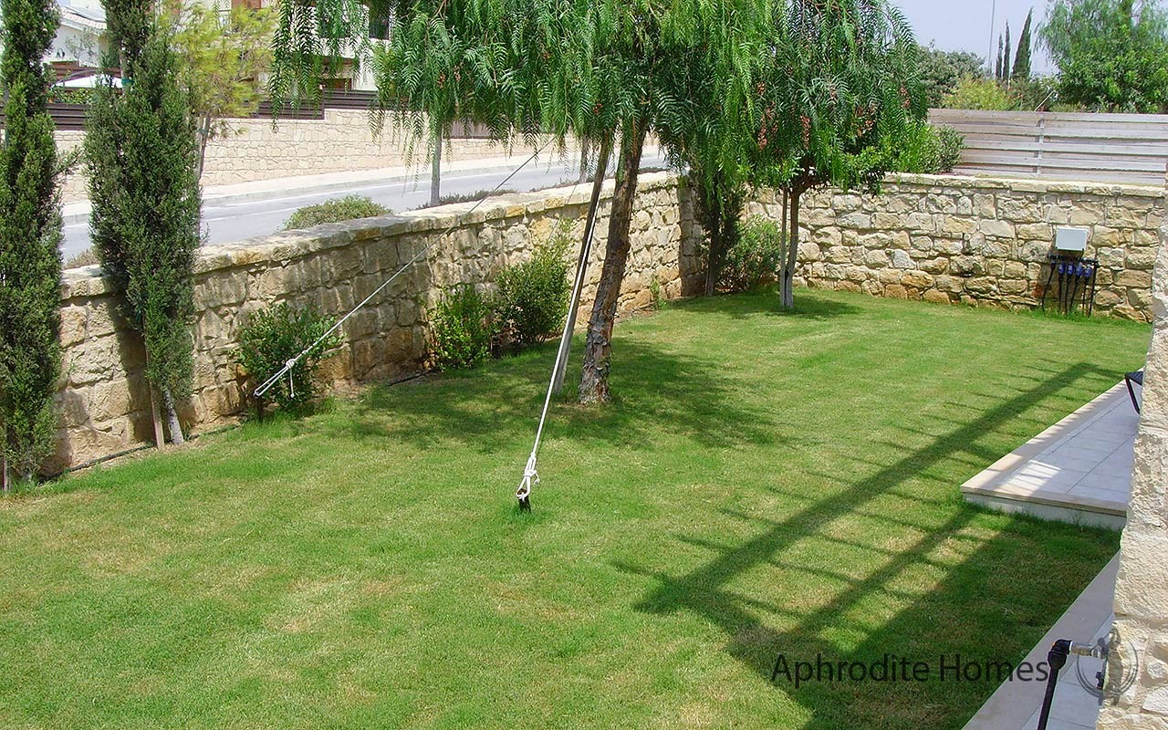 AH118P - 3 Bed Luxury Apartment