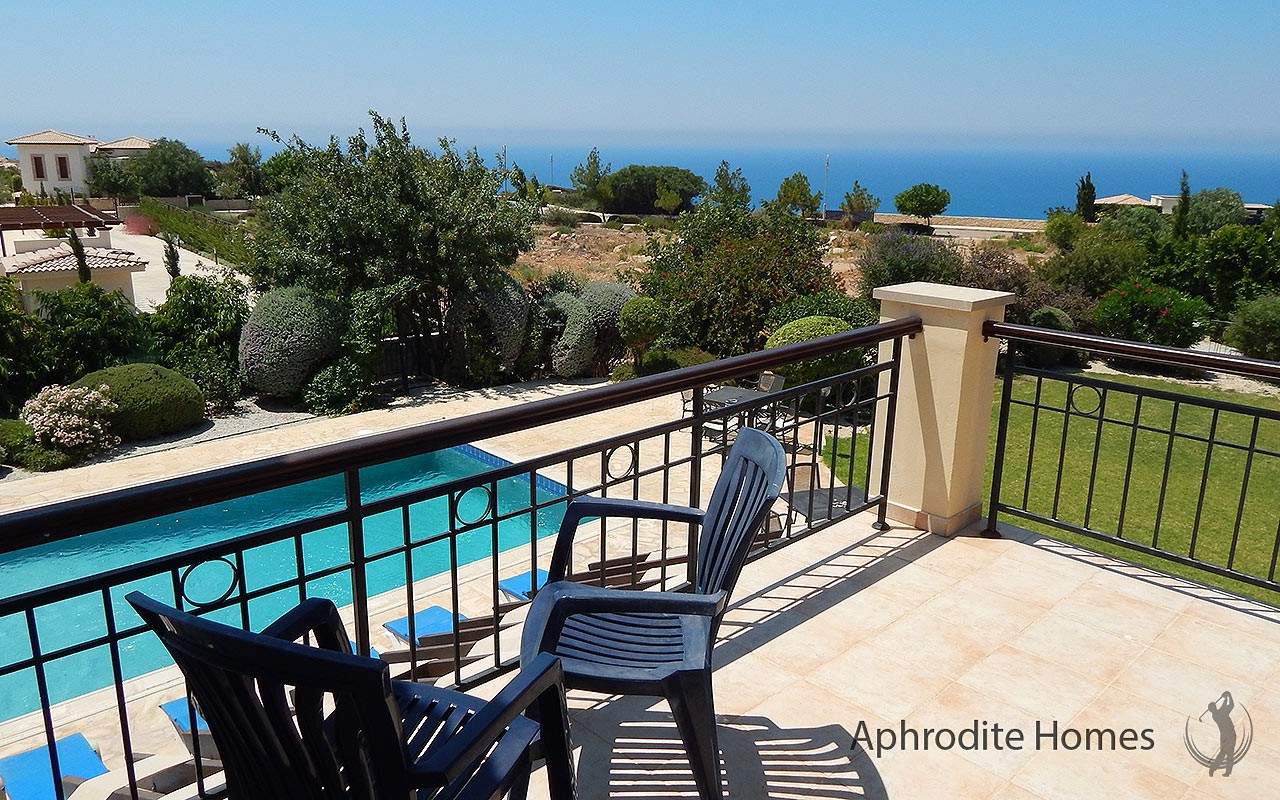 AH129V 5-Bed Luxury Villa