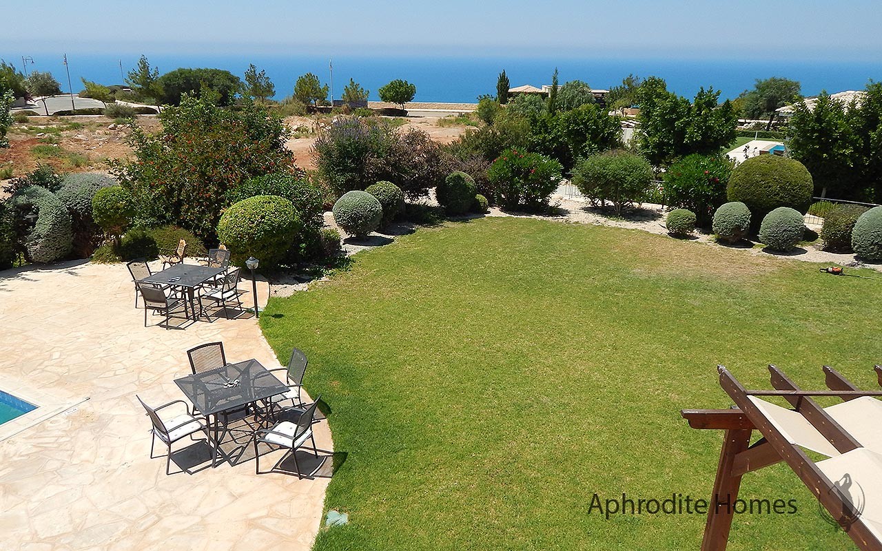 AH129V 5-Bed Luxury Villa