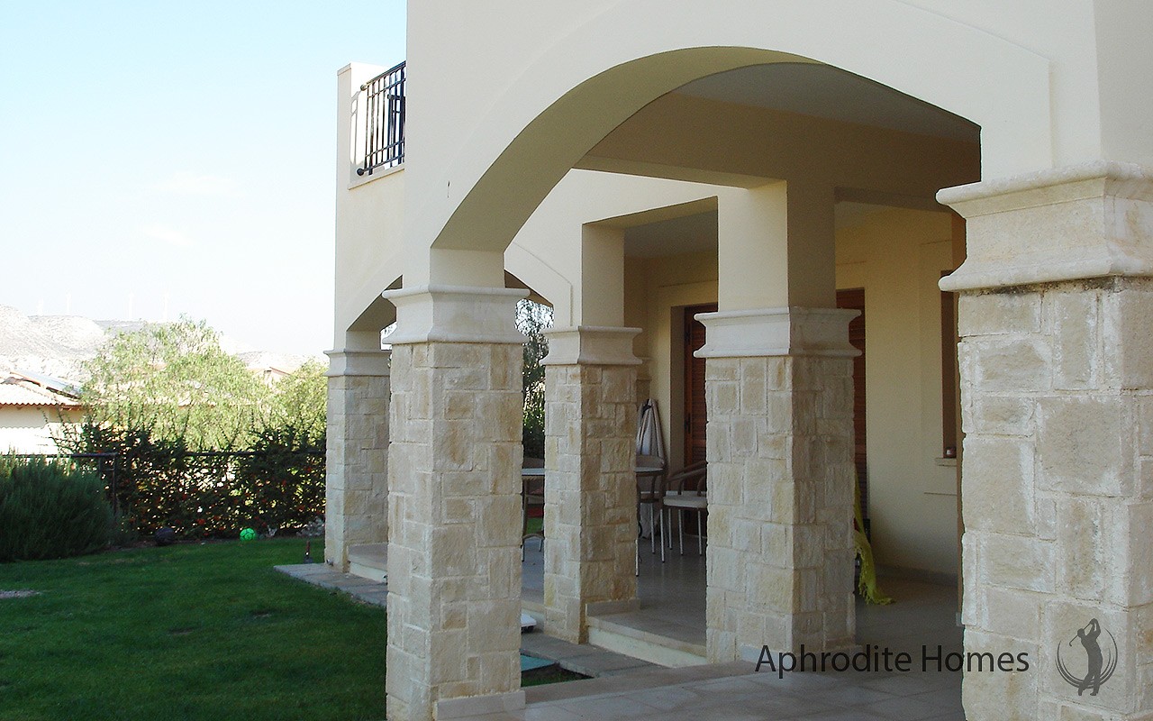 AH131P - 3-Bed Luxury Apartment