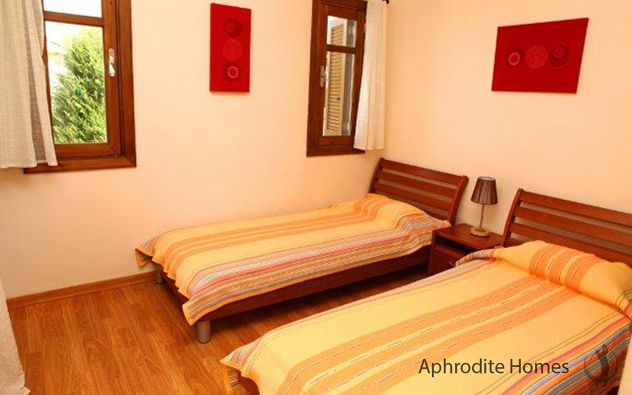 AH132P - 3-Bed Luxury Townhouse
