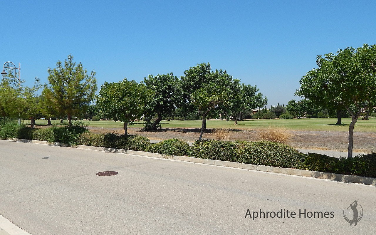 AH104V - Plot For Sale