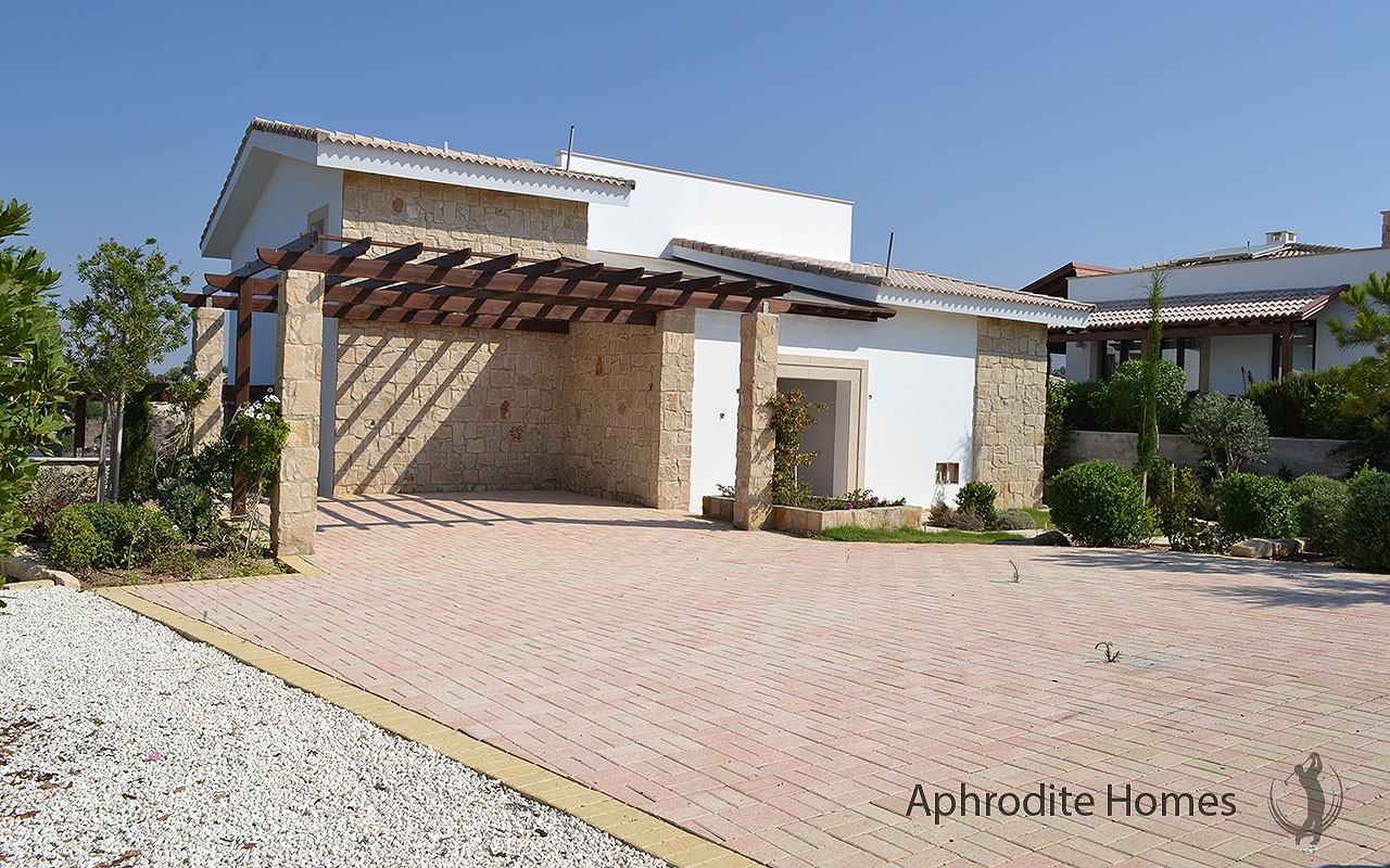 AH128V - 5-Bed Luxury Villa