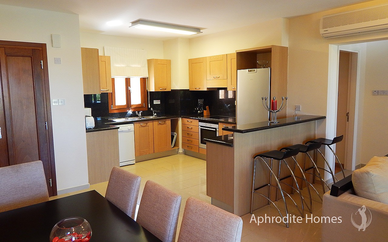 AH143P - 3-Bed Luxury Apartment