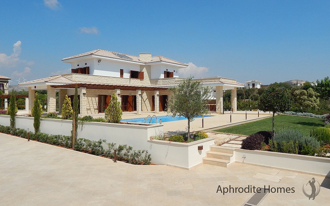 AH142V - 4-bed Luxury Villa