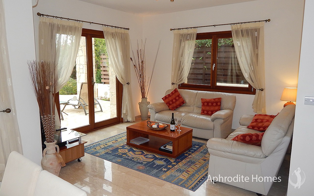 AH153P - 2-Bed Luxury Townhouse