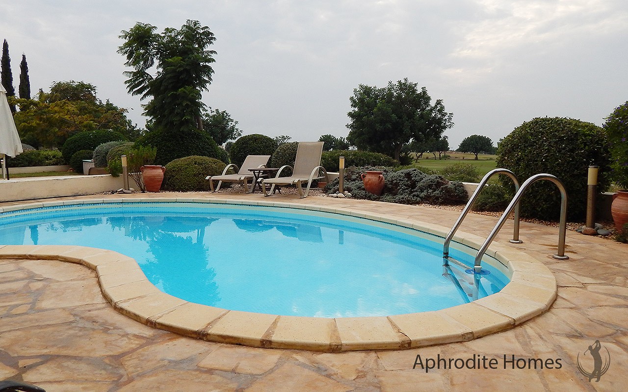 AH153P - 2-Bed Luxury Townhouse