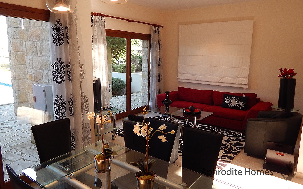 AH158P - 2-Bed Luxury Townhouse