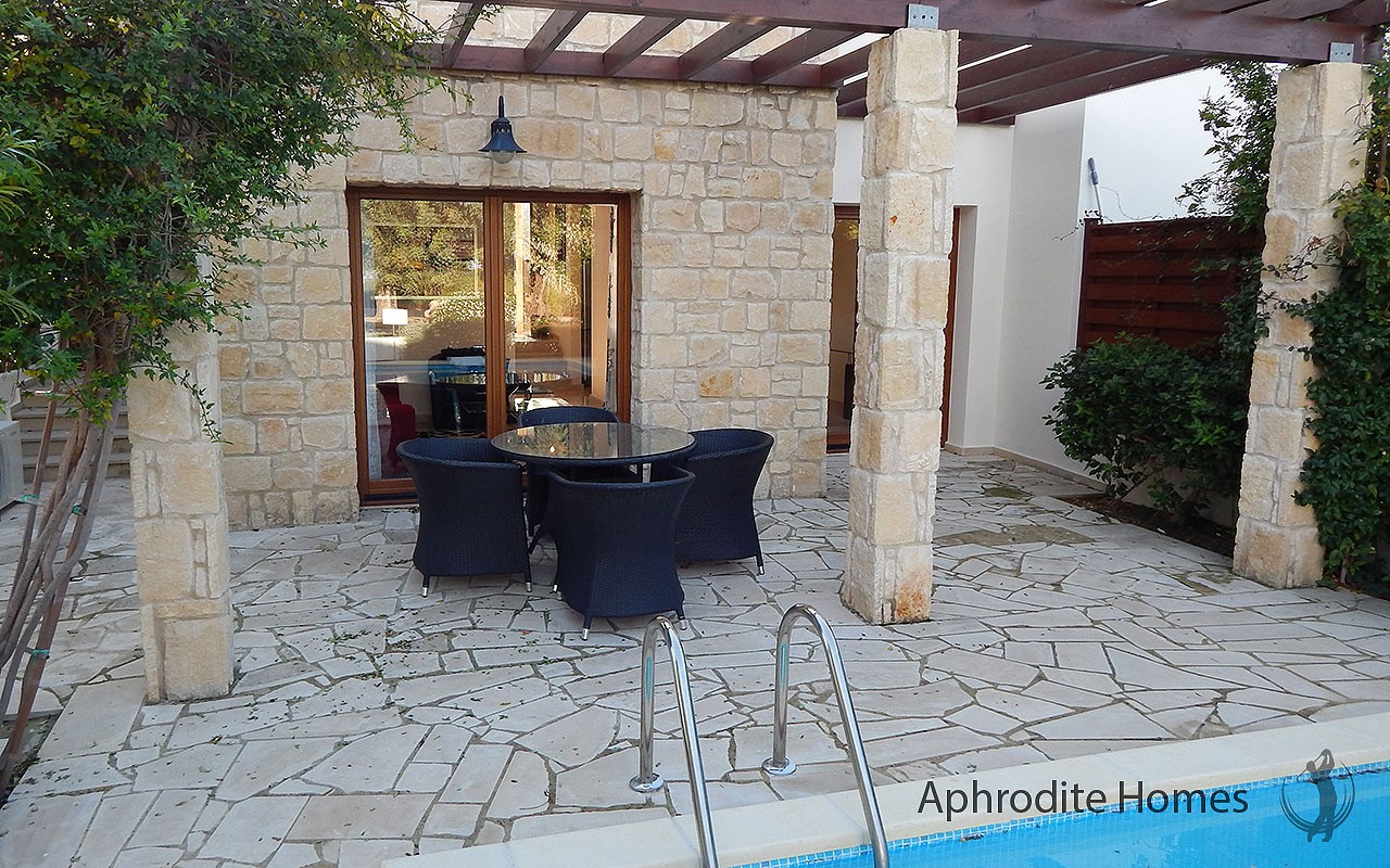 AH158P - 2-Bed Luxury Townhouse