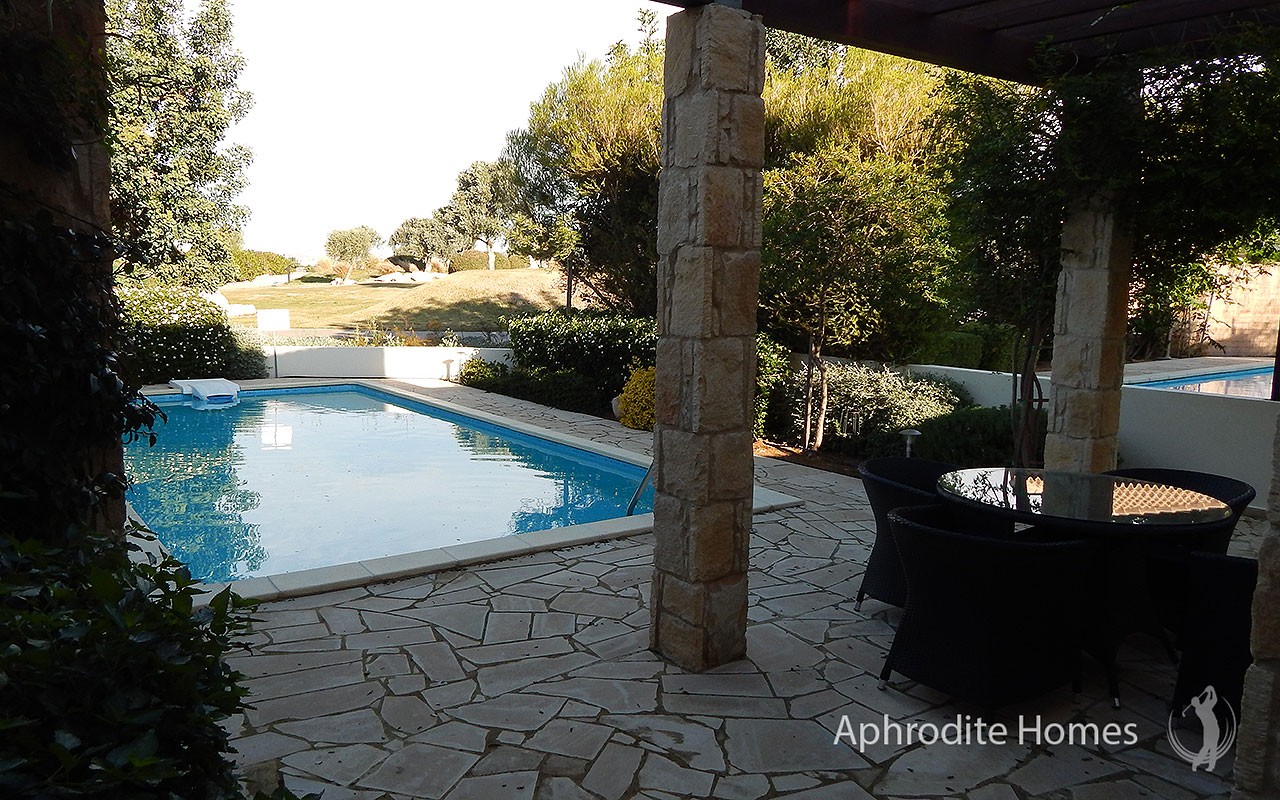 AH158P - 2-Bed Luxury Townhouse