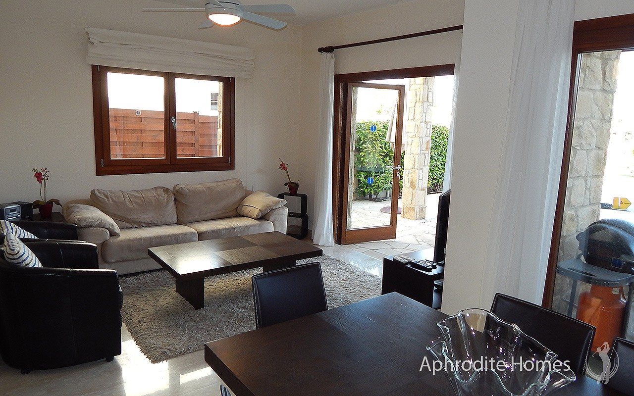 AH177P - 2-Bed Luxury Townhouse