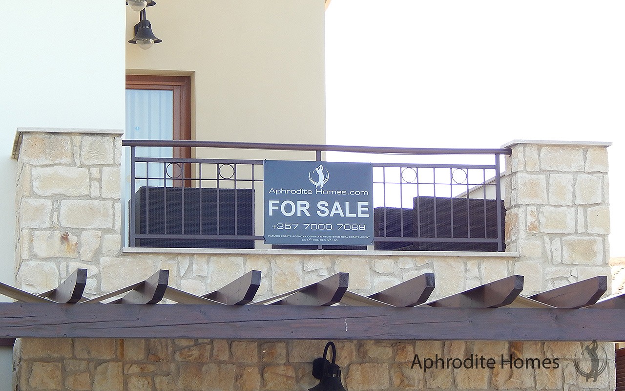 AH177P - 2-Bed Luxury Townhouse