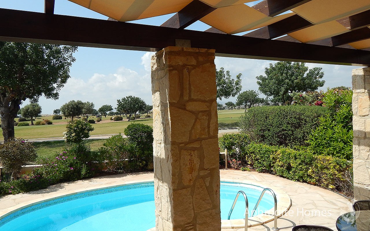 AH172P - 2-Bed Luxury Townhouse