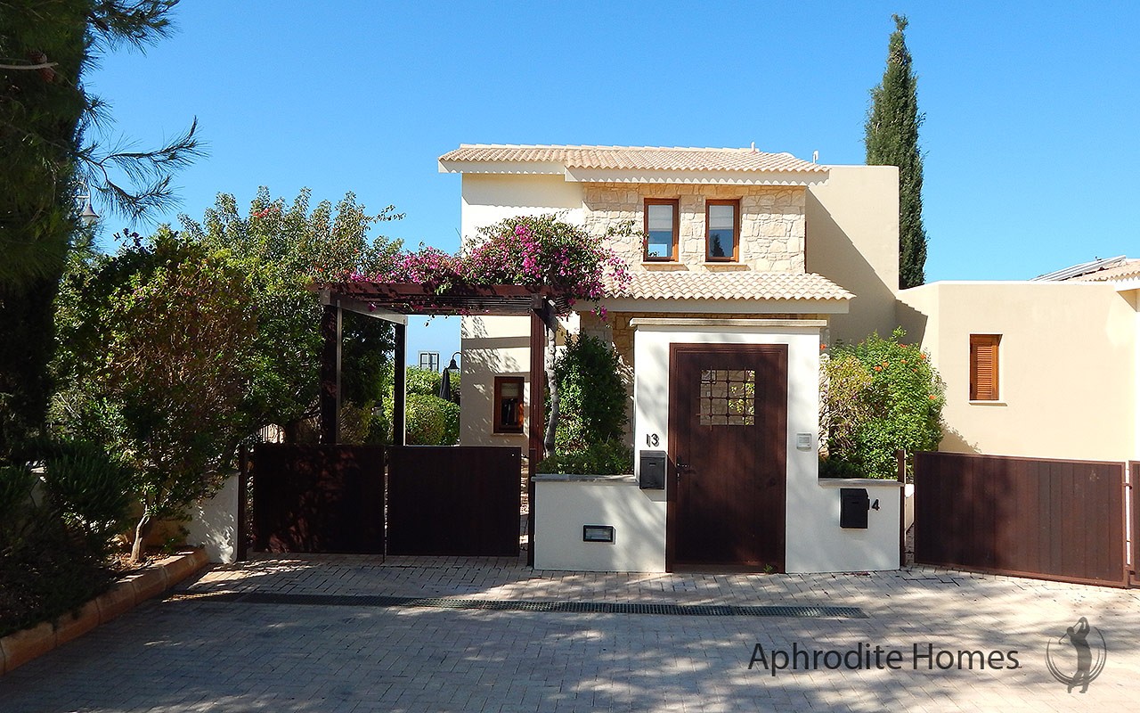 AH176P - 3-Bed Luxury Townhouse