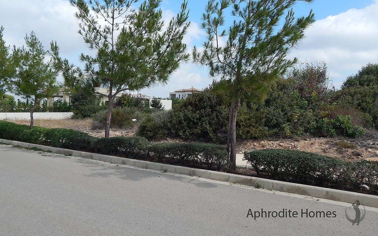AH181V - Luxury plot Aphrodite Hills