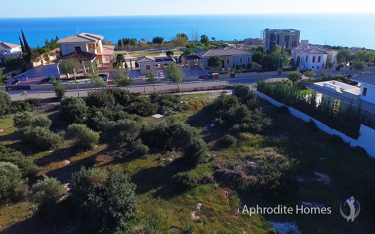 AH181V - Luxury plot Aphrodite Hills