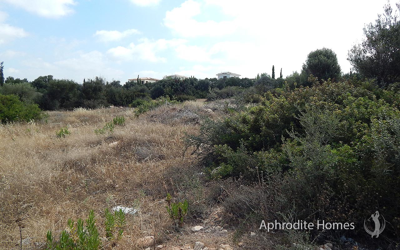 AH181V - Luxury plot Aphrodite Hills