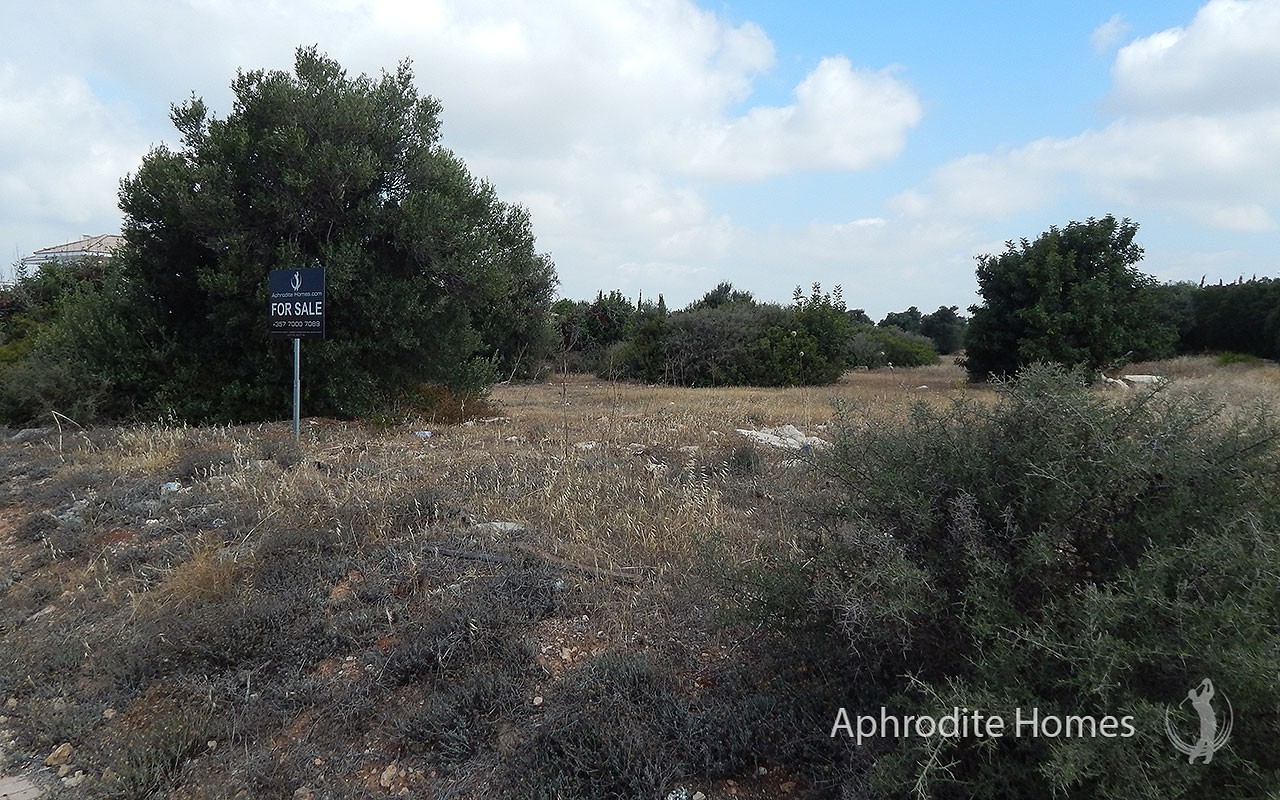 AH180V - Luxury Plot Aphrodite Hills