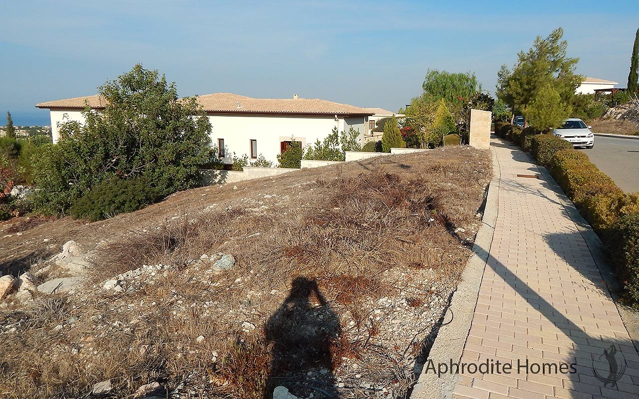 AH191V - Stunning Building Plot