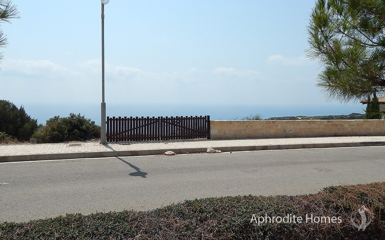 AH187V - Plot of Land