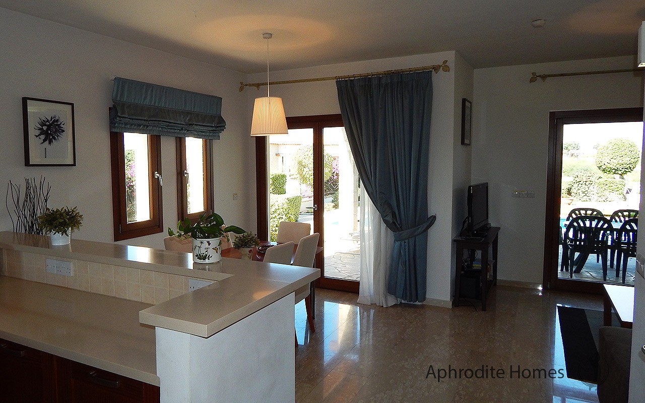 AH196P-3-Bed Luxury Townhouse