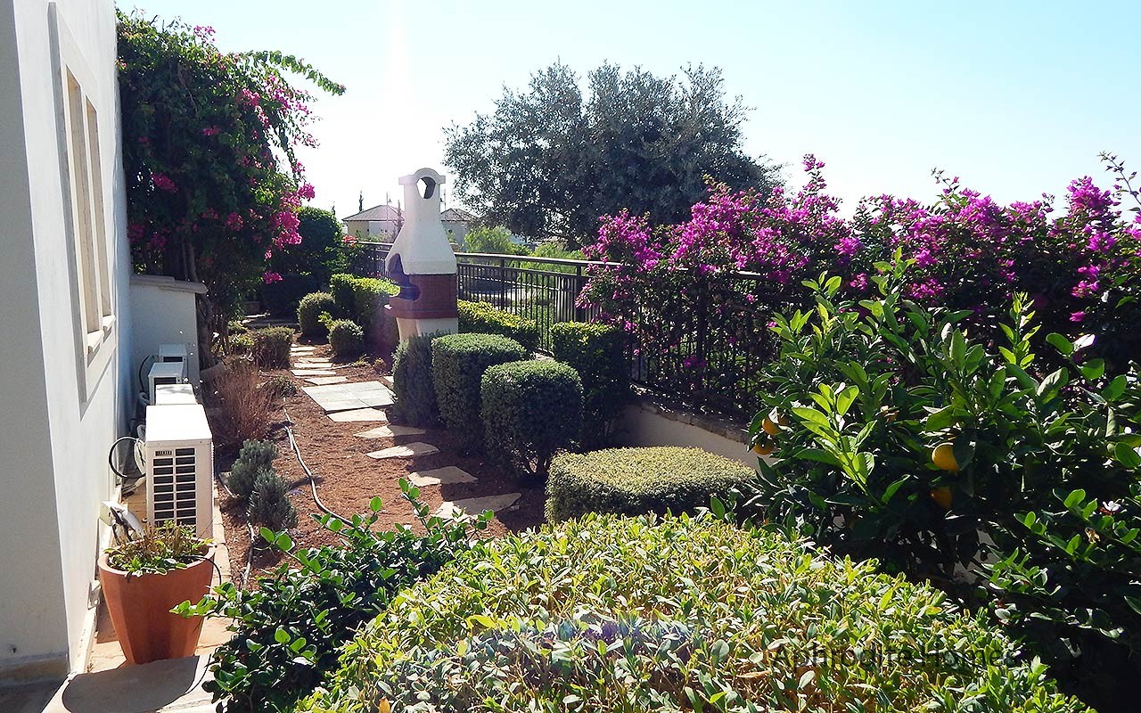 AH196P-3-Bed Luxury Townhouse