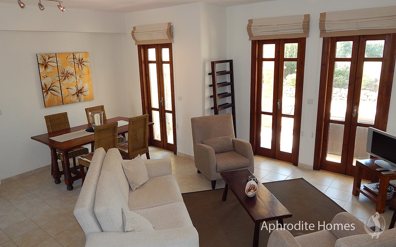 AH194P - 2-Bed Luxury Apartment