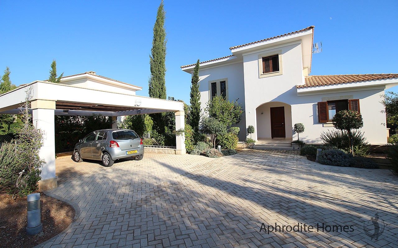 AH222V - 3-Bed Luxury Villa