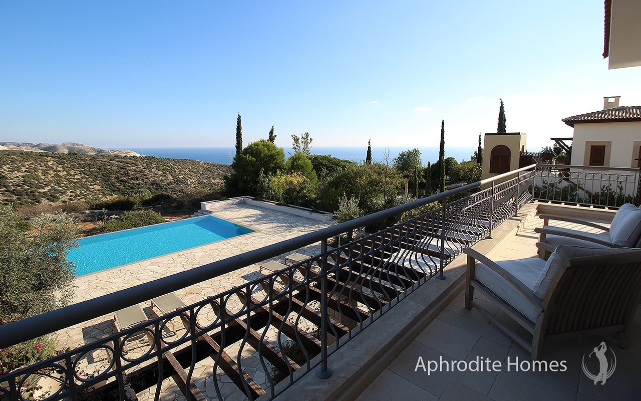 AH222V - 3-Bed Luxury Villa