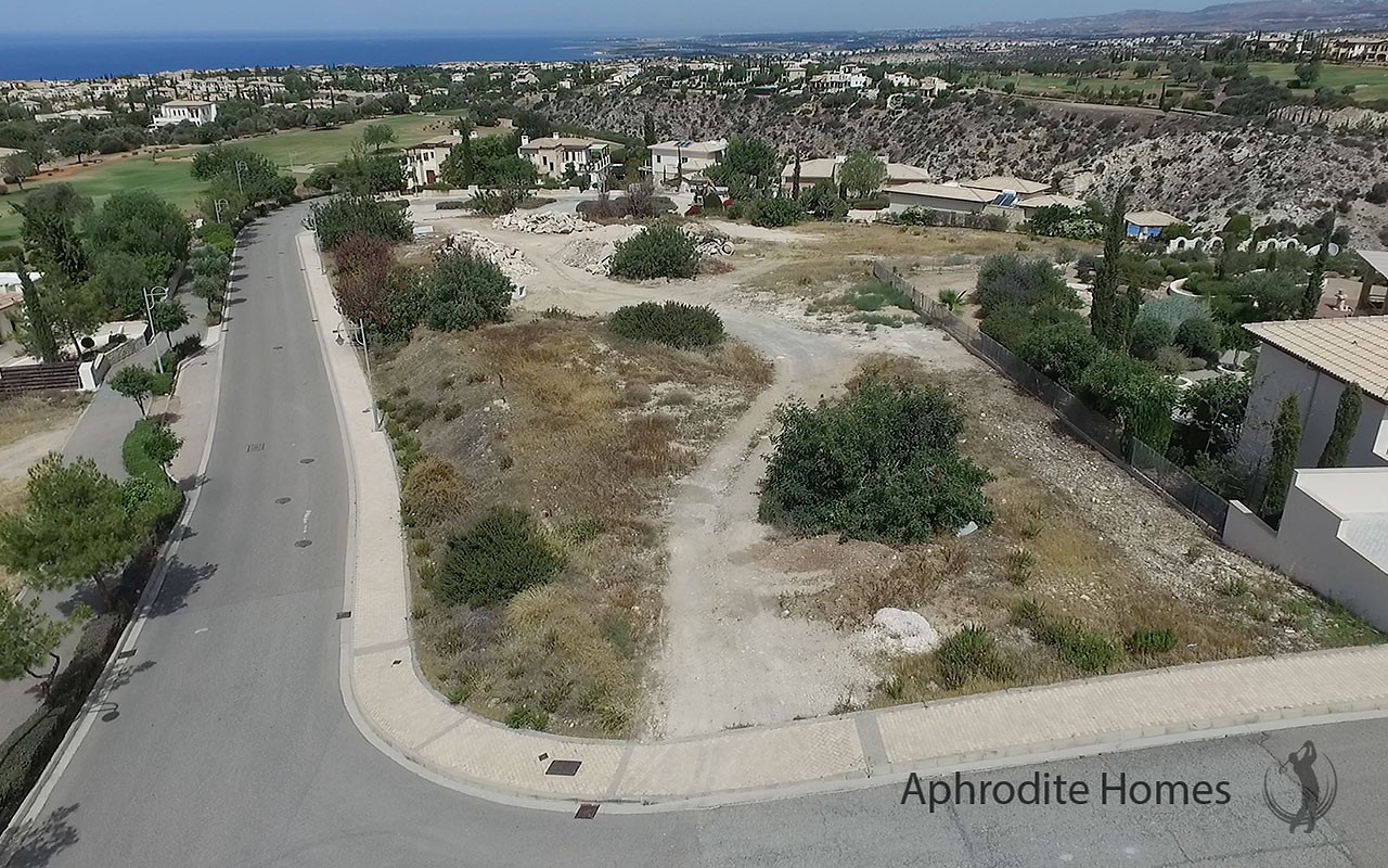 AH234V - Luxury Plot of Land